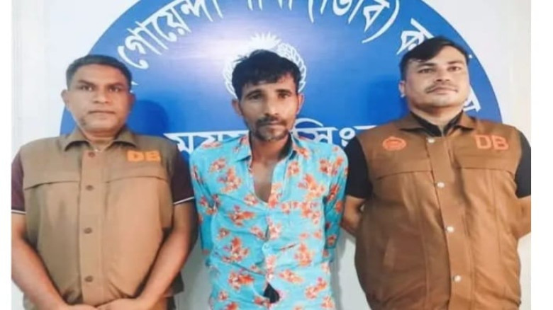 জজের বাসায় চুরি: ১৬ ঘণ্টার মধ্যে গ্রেপ্তার ১, নগদ টাকা ও স্বর্ণালঙ্কার উদ্ধার