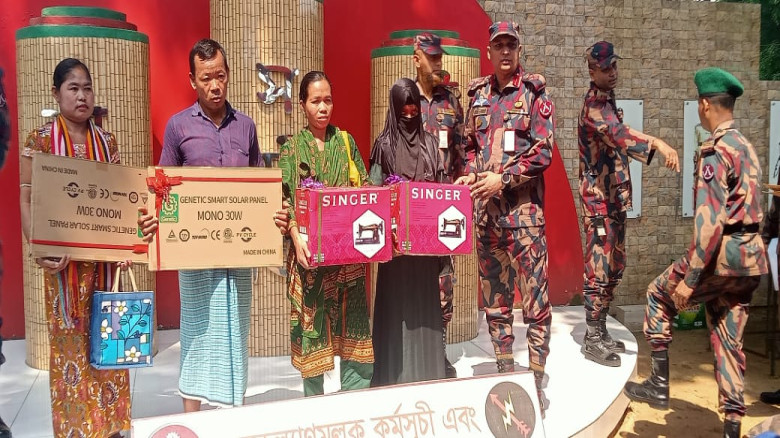 পানছড়িতে বিজিবি-র নগদ অর্থ সহ বিভিন্ন সহয়তা প্রদান...