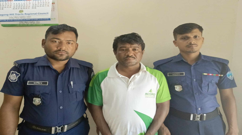 চট্টগ্রাম মহানগর আওয়ামী মটর চালক লীগের অর্থ সম্পাদ...