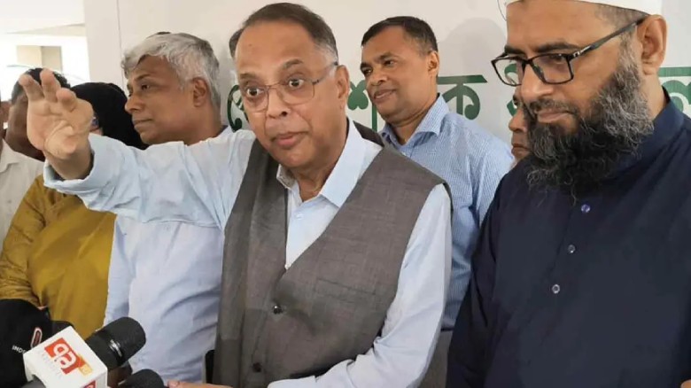 গ্রামে প্রকৃত পক্ষে লোড শেডিং নেই